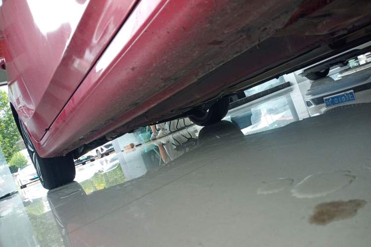 Used Roewe i6 2018 20T Automatic Flagship Edition Right Side Sill