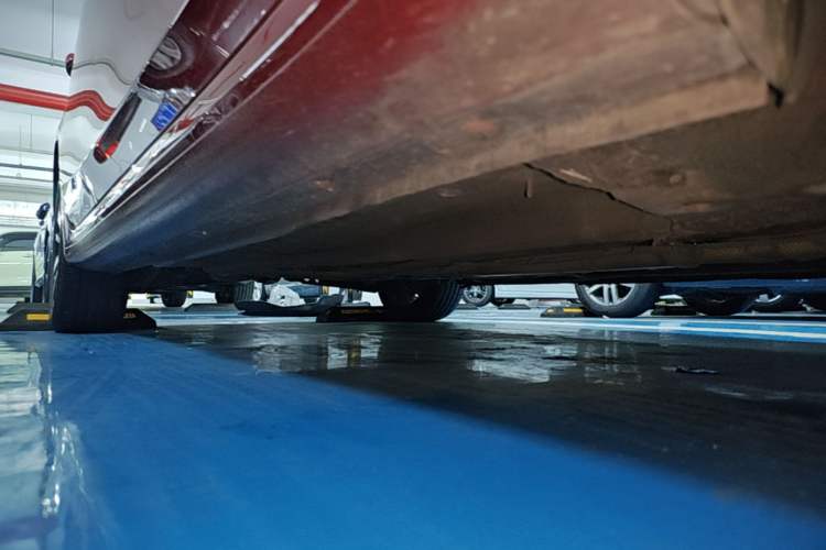 Used Roewe i6 2018 20T Automatic Flagship Edition Right Side Sill
