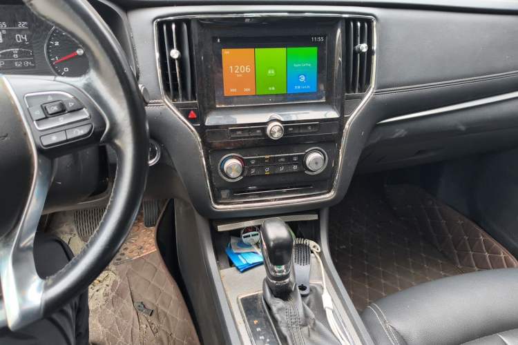 Used Roewe i6 2018 20T Automatic Flagship Edition Audio And AC Panel