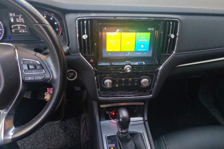 Used Roewe i6 2018 20T Automatic Flagship Edition Audio And AC Panel