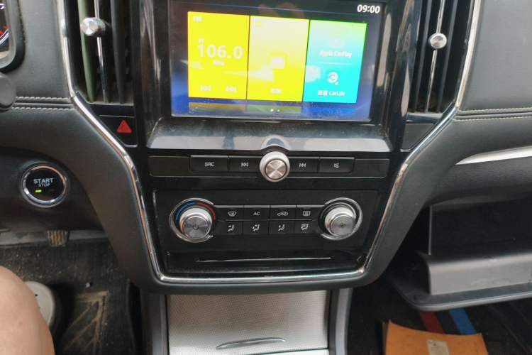 Used Roewe i6 2018 20T Manual Luxury Edition Audio And AC Panel