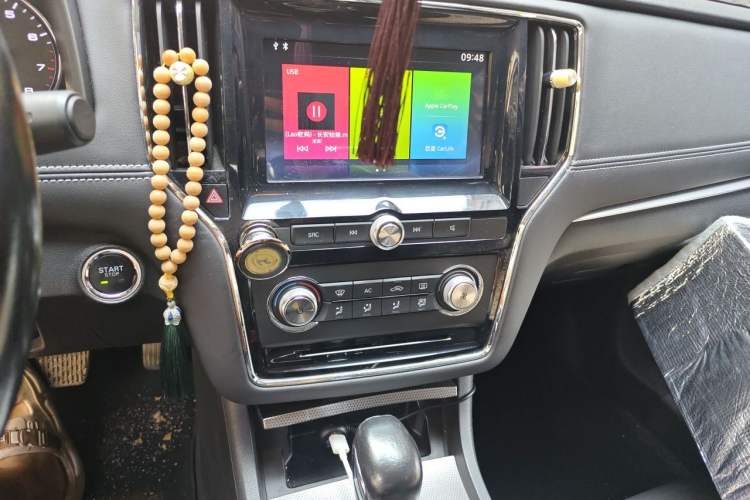 Used Roewe i6 2018 20T Automatic Flagship Edition Audio And AC Panel