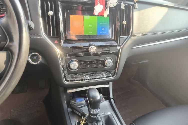Used Roewe i6 2018 20T Automatic Flagship Edition Audio And AC Panel