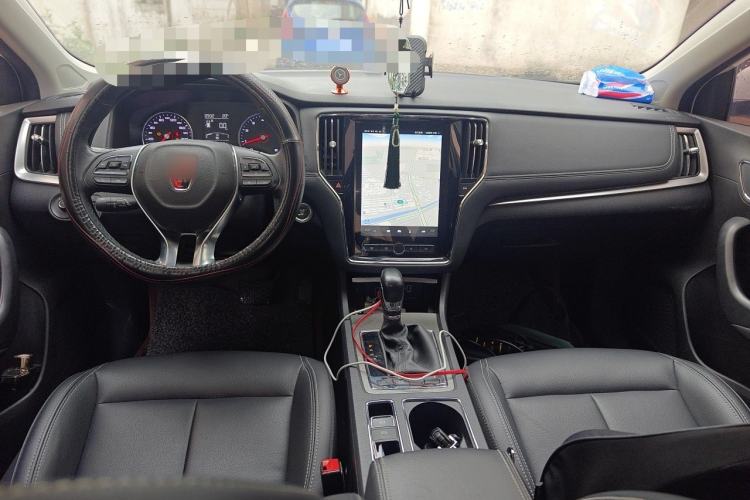 Used Roewe i6 2018 20T Automatic Internet Smart Edition Center Console