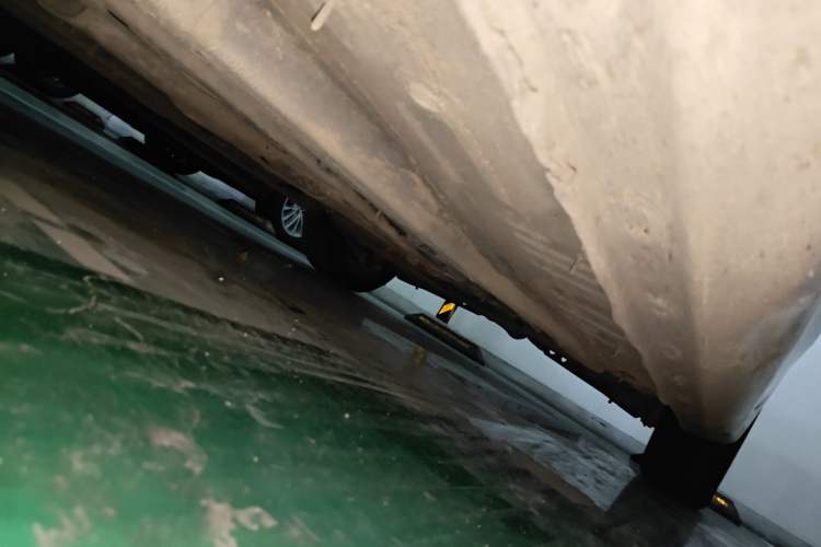 Used Roewe i6 2018 20T Automatic Flagship Edition Chassis Front Left