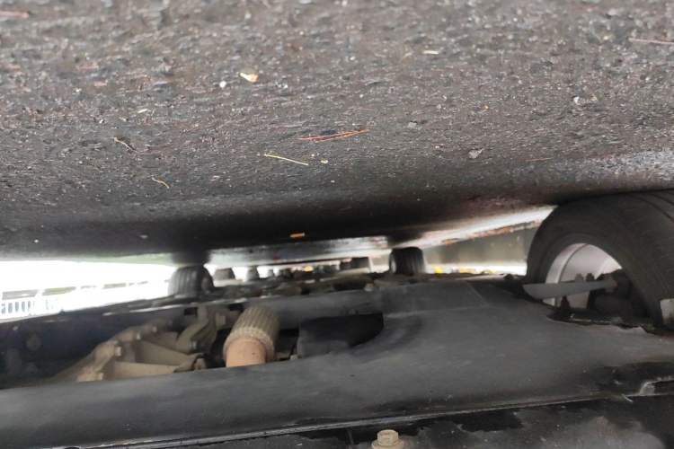 Used Roewe i6 2018 20T Automatic Internet Smart Edition Chassis Front