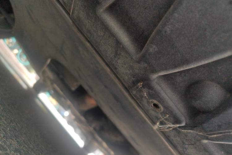 Used Roewe i6 2018 20T Automatic Internet ZhiZun Edition Chassis Front