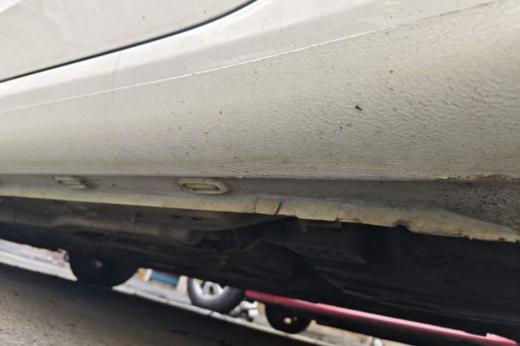 Used Roewe i6 2018 20T Automatic Flagship Edition Chassis Rear Left