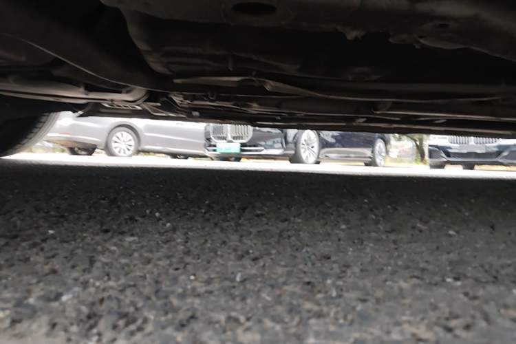 Used Roewe i6 2018 20T Automatic Flagship Edition Chassis Rear Right