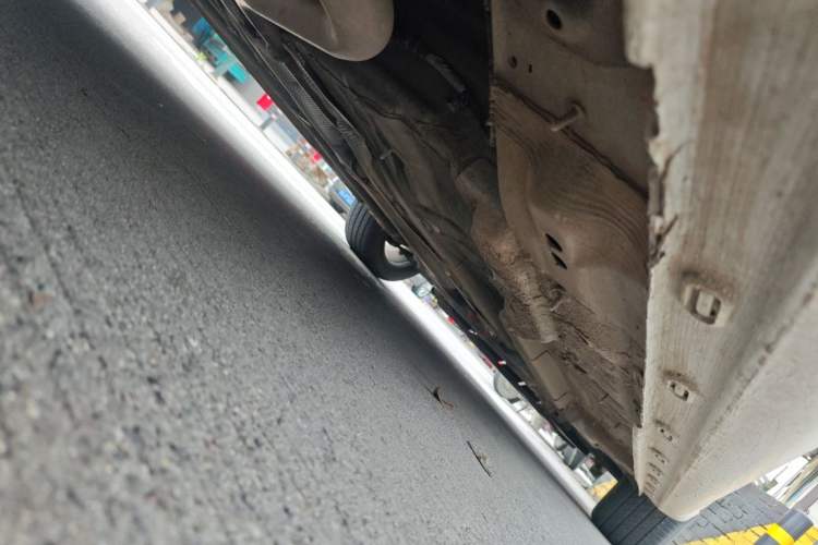 Used Roewe i6 2018 20T Automatic Flagship Edition Chassis Rear Right