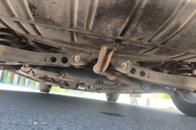 Used Roewe i6 2018 20T Automatic Internet Smart Edition Chassis Rear