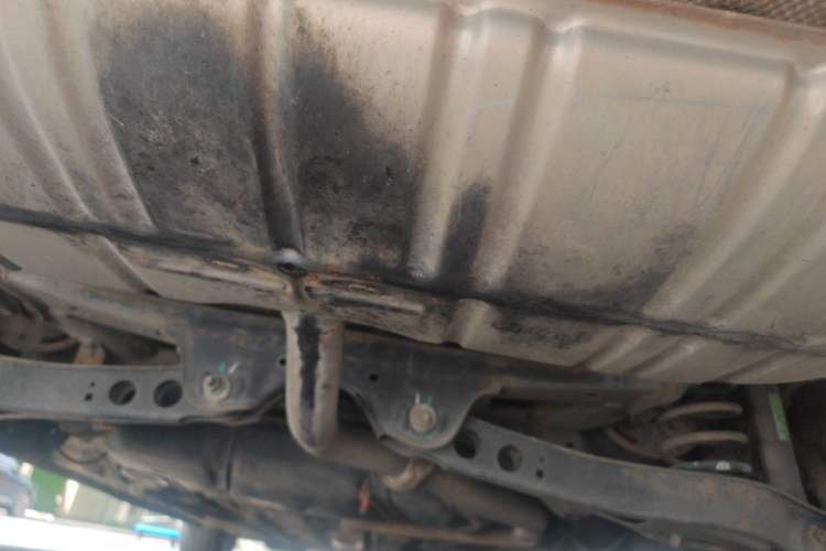 Used Roewe i6 2018 20T Automatic Internet ZhiZun Edition Chassis Rear