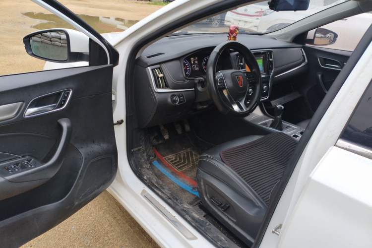 Used Roewe i6 2018 20T Manual Luxury Edition Driver Seat