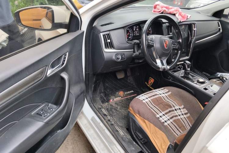 Used Roewe i6 2018 20T Automatic Internet Smart Edition Driver Seat