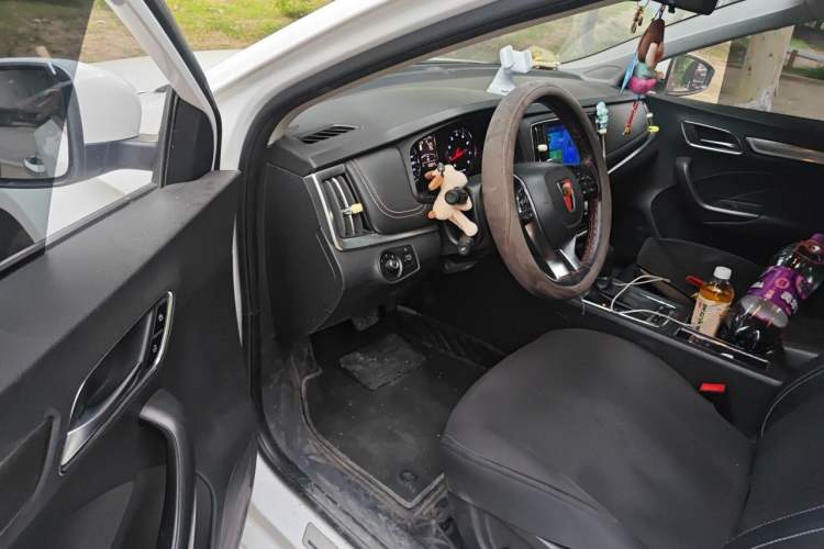 Used Roewe i6 2018 20T Automatic Internet ZhiZun Edition Driver Seat