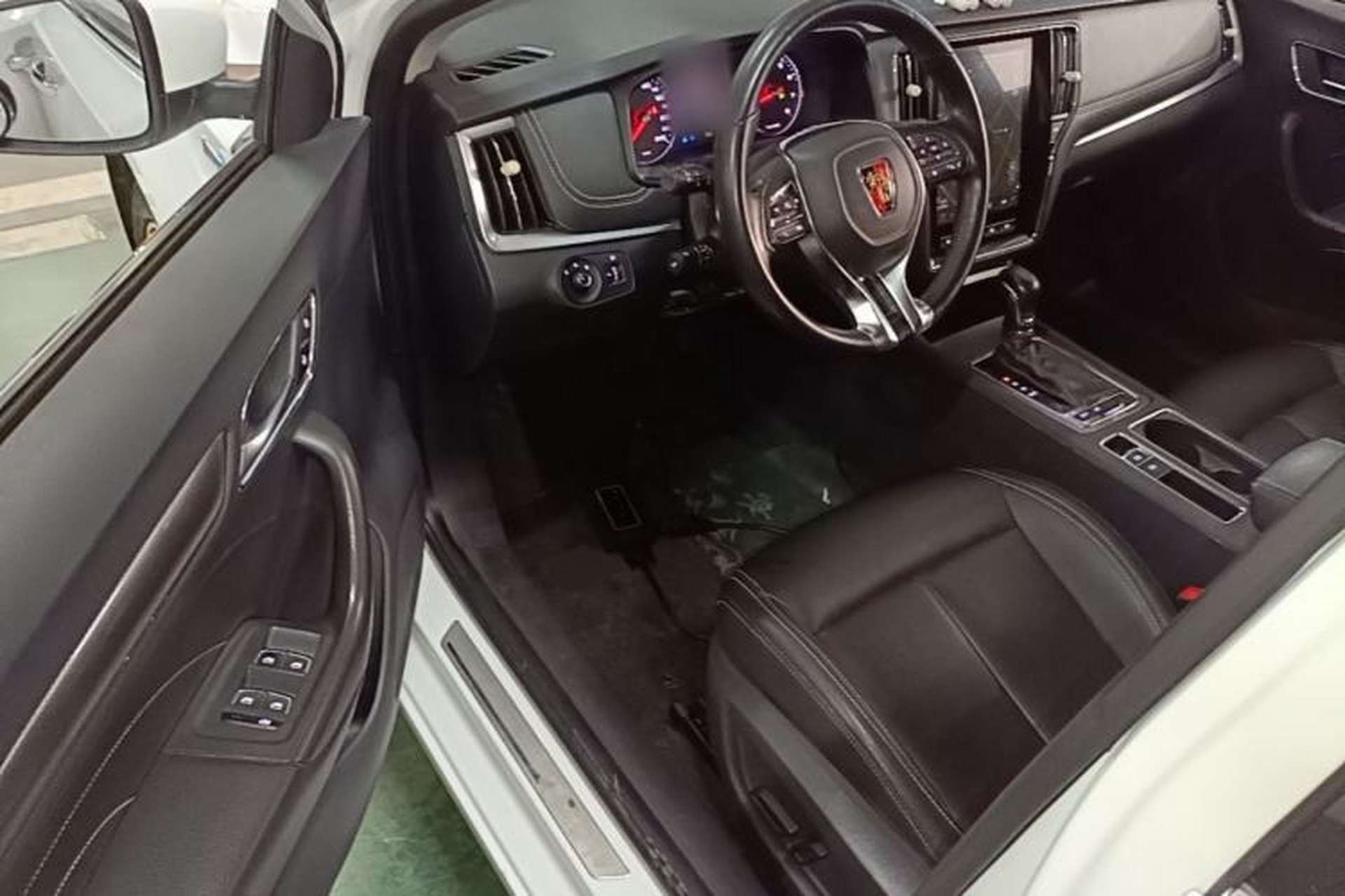 Used Roewe i6 2018 20T Automatic Internet Smart Edition Driver Seat