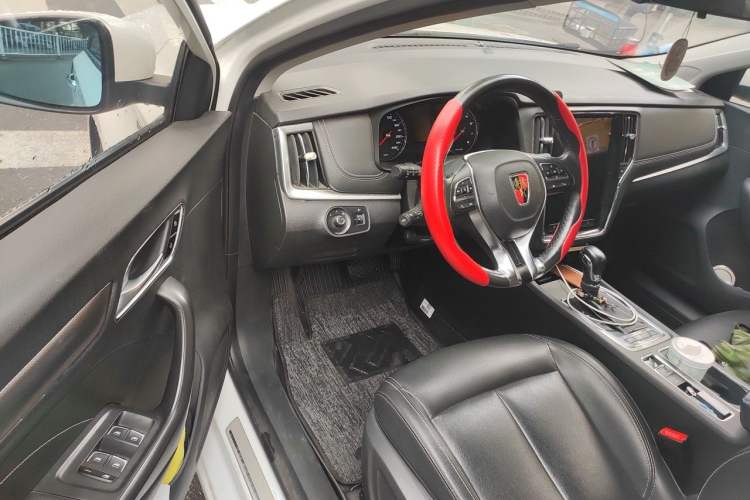Used Roewe i6 2018 20T Automatic Internet Smart Edition Driver Seat