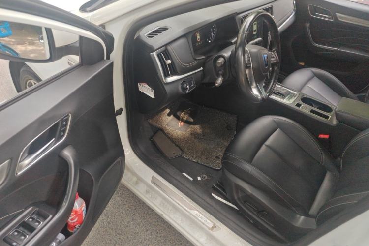 Used Roewe i6 2018 20T Automatic Internet ZhiZun Edition Driver Seat