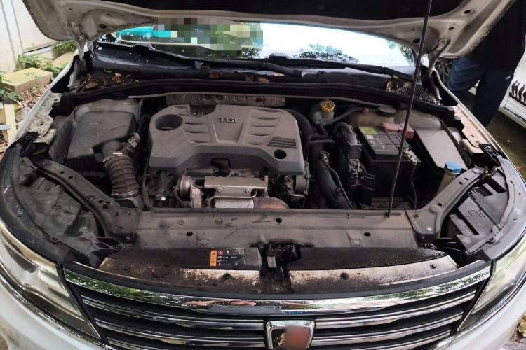Used Roewe i6 2018 20T Automatic Flagship Edition Engine Bay