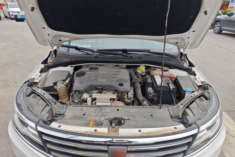 Used Roewe i6 2018 20T Automatic Flagship Edition Engine Bay