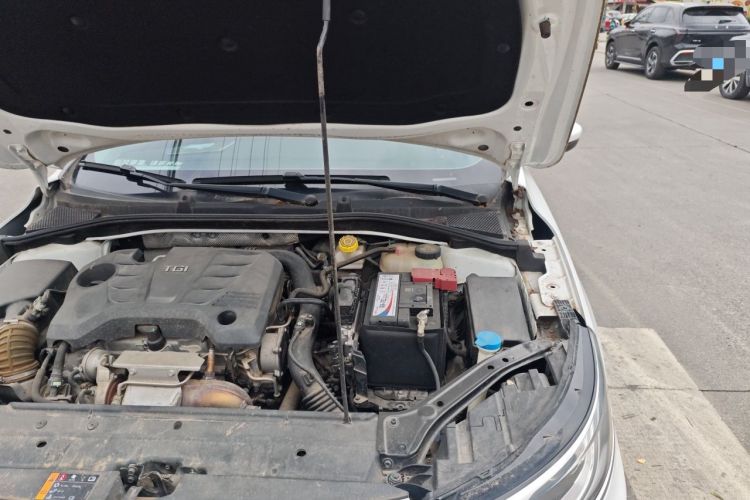 Used Roewe i6 2018 20T Automatic Flagship Edition Engine Bay Left