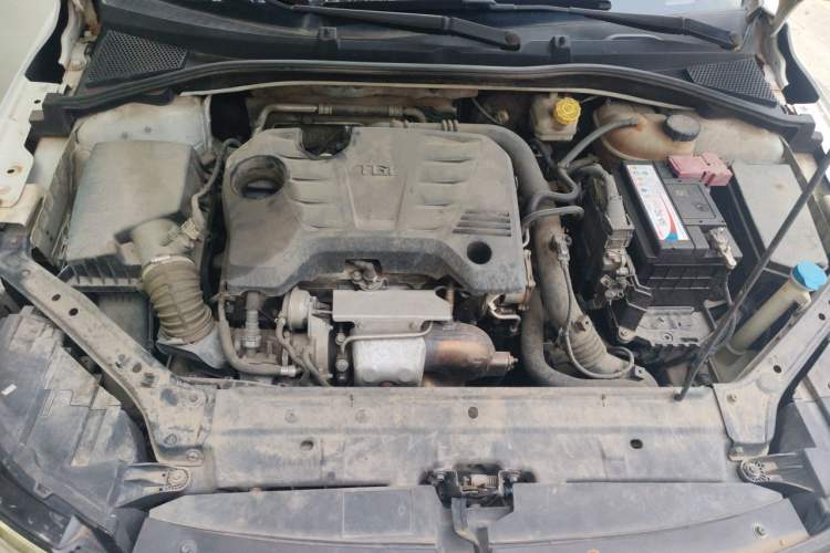 Used Roewe i6 2018 20T Automatic Internet Smart Edition Engine Bay