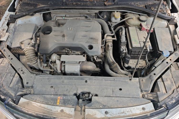 Used Roewe i6 2018 20T Manual Luxury Edition Engine Bay