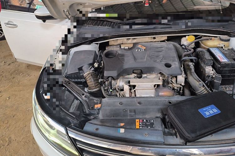 Used Roewe i6 2018 20T Automatic Flagship Edition Engine Bay Right