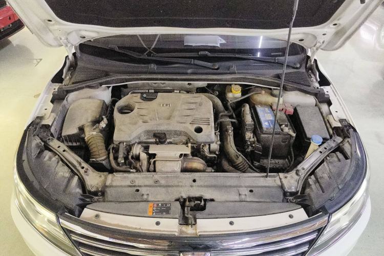 Used Roewe i6 2018 20T Automatic Flagship Edition Engine Bay