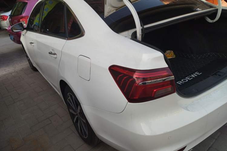 Used Roewe i6 2018 20T Automatic Flagship Edition Exterior 2