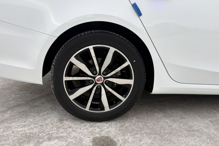 Used Roewe i6 2018 20T Automatic Flagship Edition Exterior 2