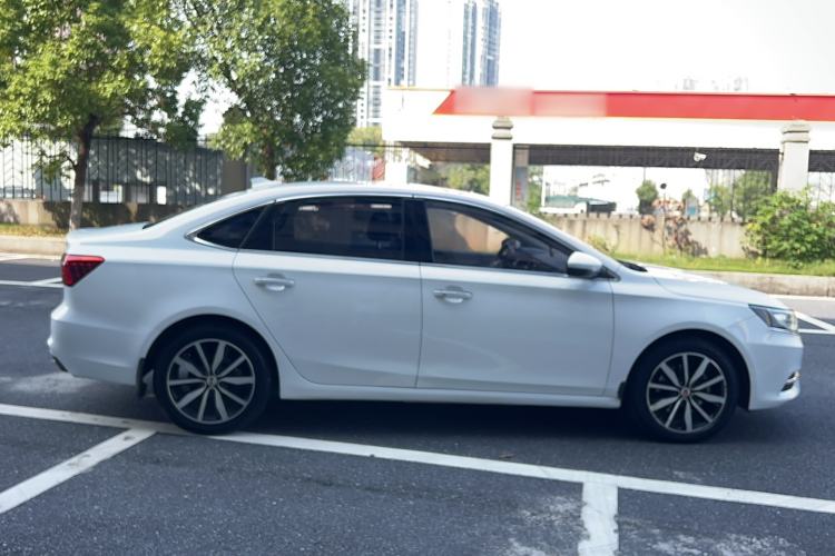 Used Roewe i6 2018 20T Automatic Internet Smart Edition Exterior 2