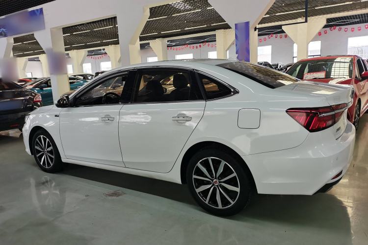 Used Roewe i6 2018 20T Automatic Flagship Edition Exterior 2