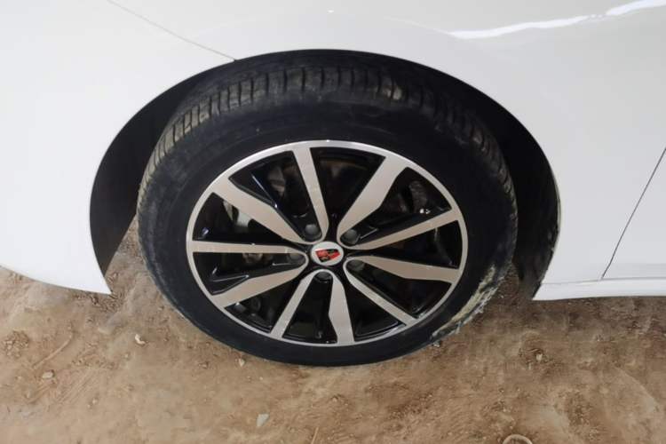 Used Roewe i6 2018 20T Automatic Flagship Edition Exterior 4