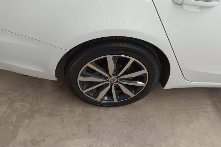 Used Roewe i6 2018 20T Automatic Flagship Edition Exterior 5