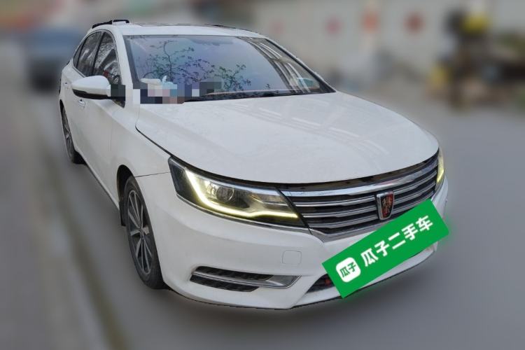 Used Roewe i6 2018 20T Automatic Internet ZhiZun Edition Front Right 45 Deg