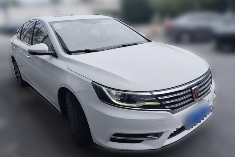 Used Roewe i6 2018 20T Automatic Flagship Edition Front Right 45 Deg