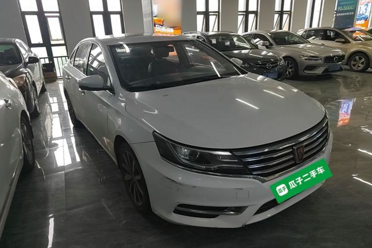 Used Roewe i6 2018 20T Automatic Flagship Edition Front Right 45 Deg