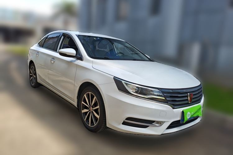 Used Roewe i6 2018 20T Automatic Flagship Edition Front Right 45 Deg