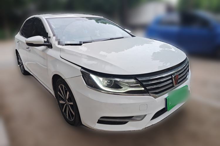 Used Roewe i6 2018 20T Automatic Internet ZhiZun Edition Front Right 45 Deg
