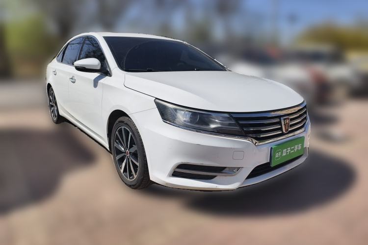 Used Roewe i6 2018 20T Automatic Flagship Edition Front Right 45 Deg