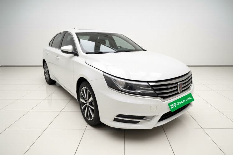 Used Roewe i6 2018 20T Automatic Flagship Edition Front Right 45 Deg