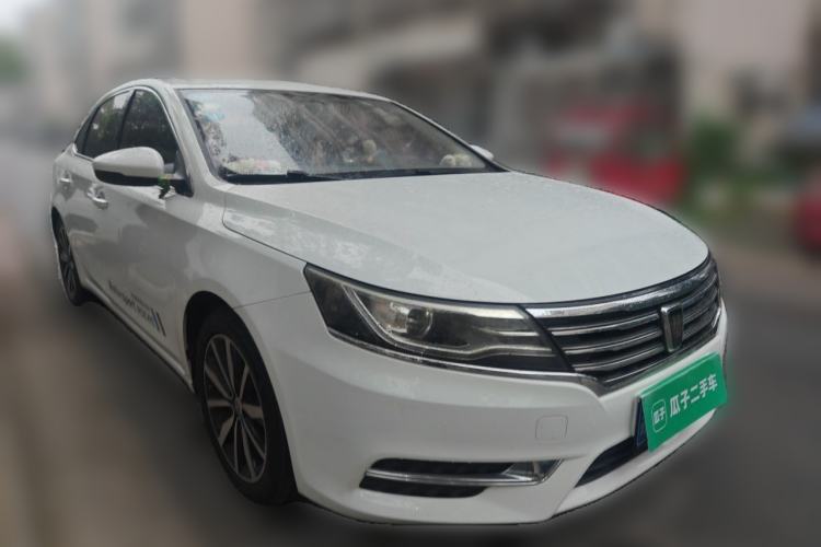 Used Roewe i6 2018 20T Automatic Flagship Edition Front Right 45 Deg