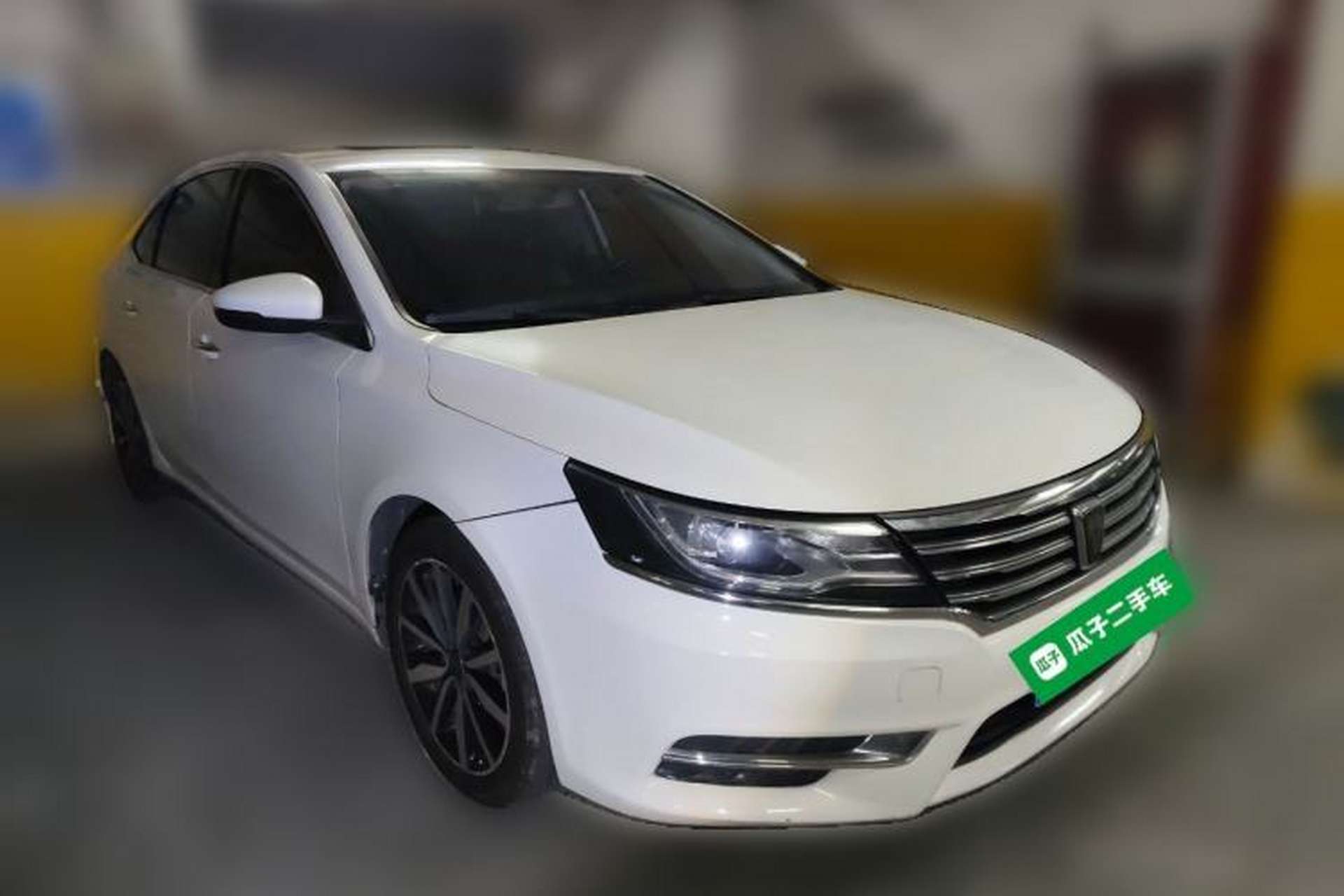 Used Roewe i6 2018 20T Automatic Internet ZhiZun Edition Front Right 45 Deg