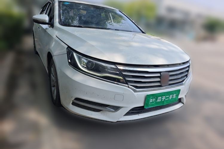 Used Roewe i6 2018 20T Manual Luxury Edition Front Right 45 Deg