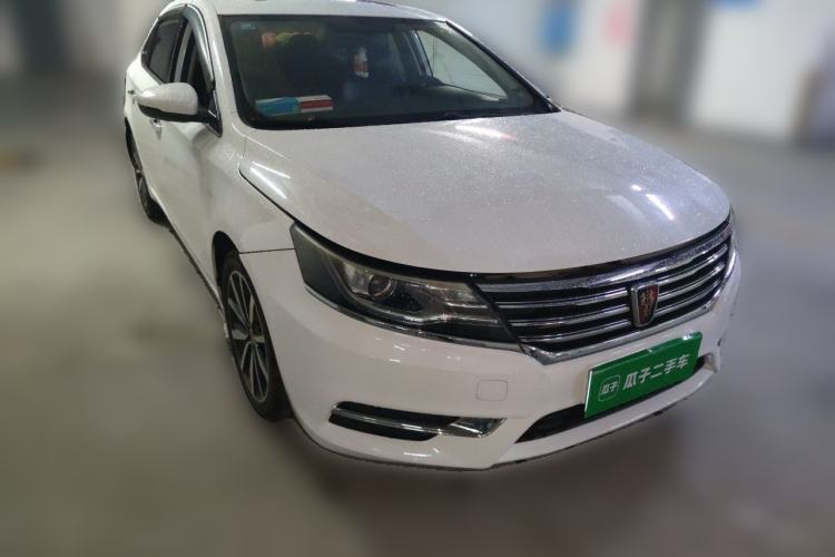 Used Roewe i6 2018 20T Automatic Internet Smart Edition Front Right 45 Deg