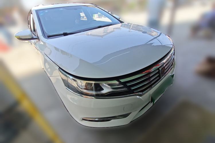 Used Roewe i6 2018 20T Automatic Internet Smart Edition Front Right 45 Deg