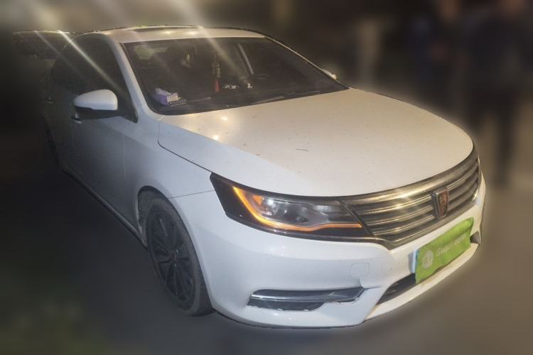 Used Roewe i6 2018 20T Automatic Flagship Edition Front Right 45 Deg