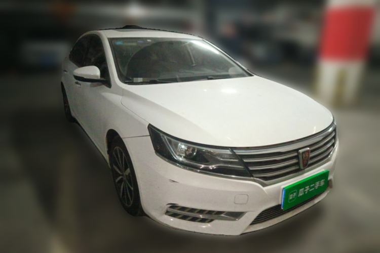 Used Roewe i6 2018 20T Automatic Internet Smart Edition Front Right 45 Deg
