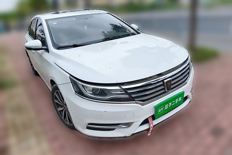 Used Roewe i6 2018 16T Automatic Internet Smart Edition Front Right 45 Deg